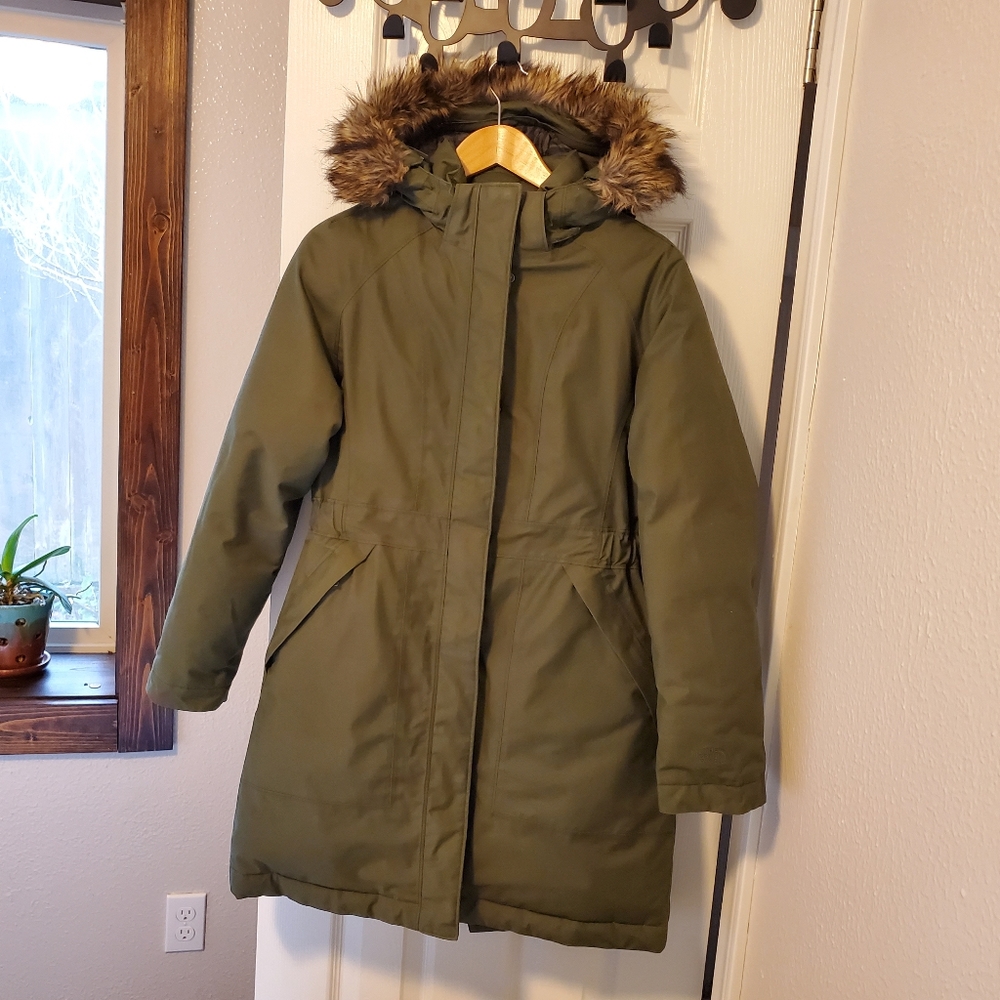 North Face Down Parka (womens medium)